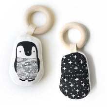 Load image into Gallery viewer, Wee Gallery Organic Teether Penguin